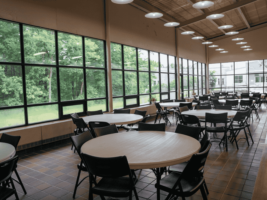 Networking, Media Interview & Meet-up Room